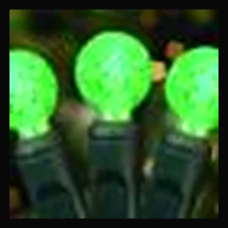 70 LED Raspberries - 35ft Strand — Green