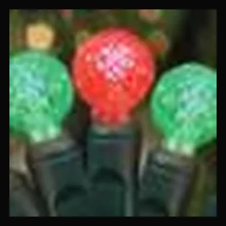 70 LED Raspberries - 35ft Strand — Red/Green